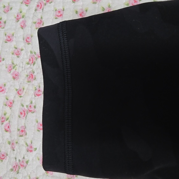 Lululemon camo leggings - Picture 6 of 16